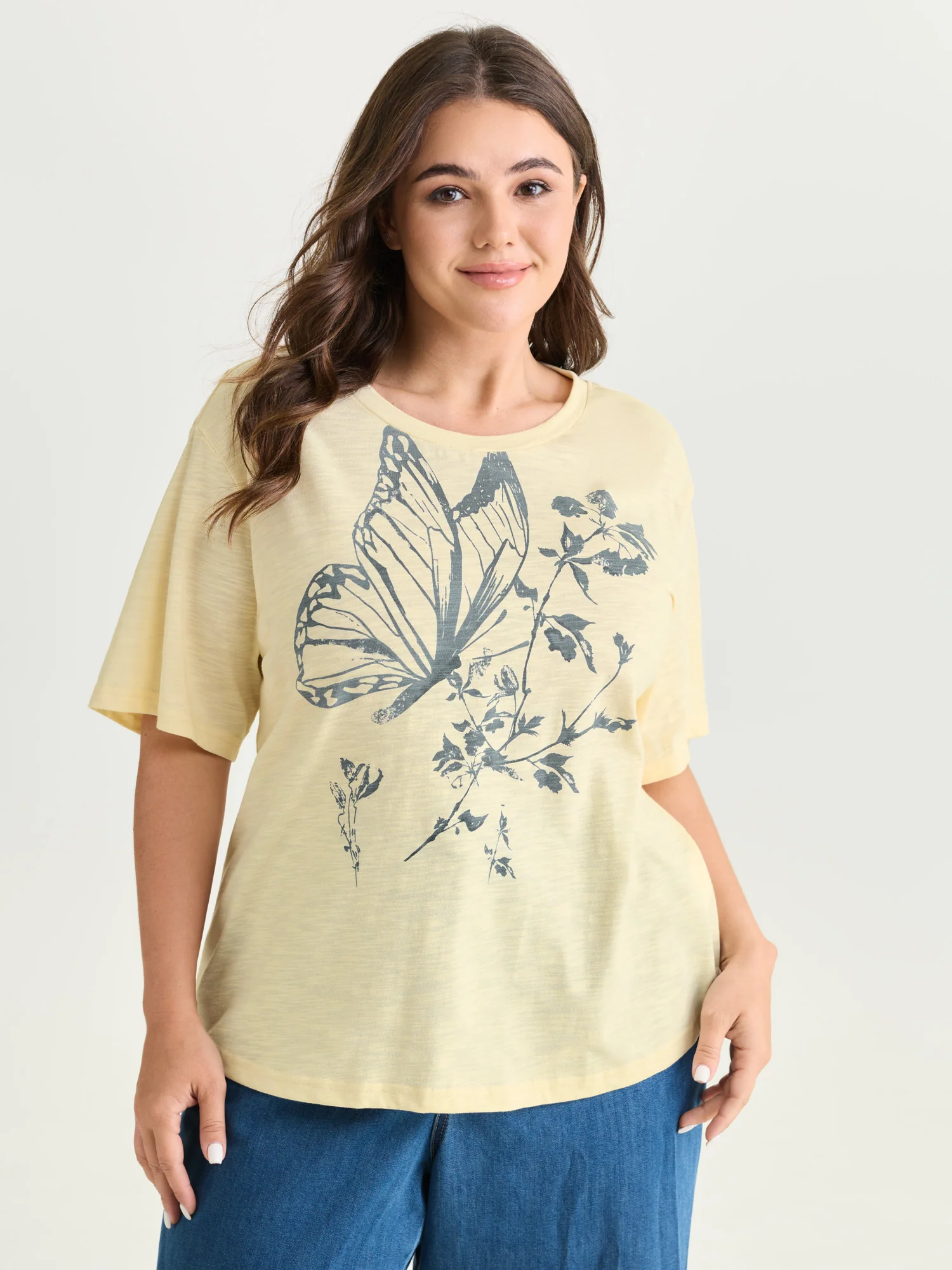 Butterfly Print Round Neck T-Shirt