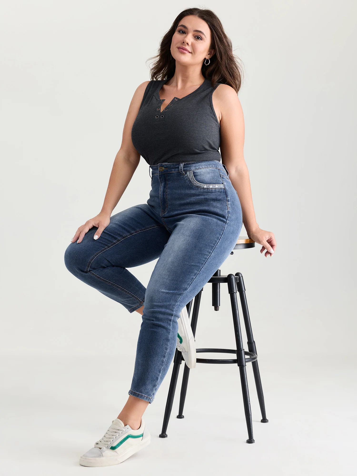 High-Rise Embroidered Cropped Skinny-Fit Jeans