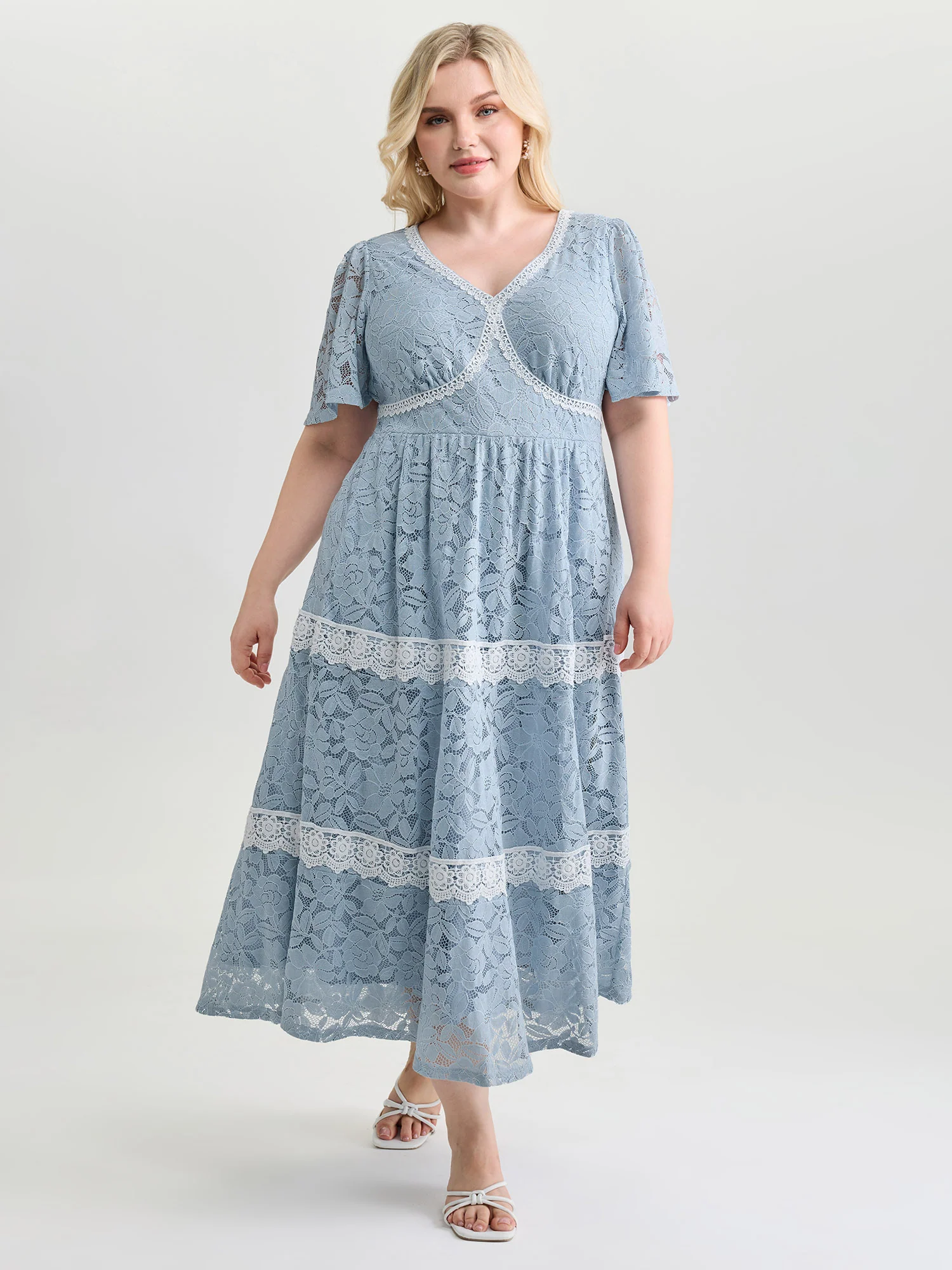 Floral Lace Textured Shirred Midi Dress