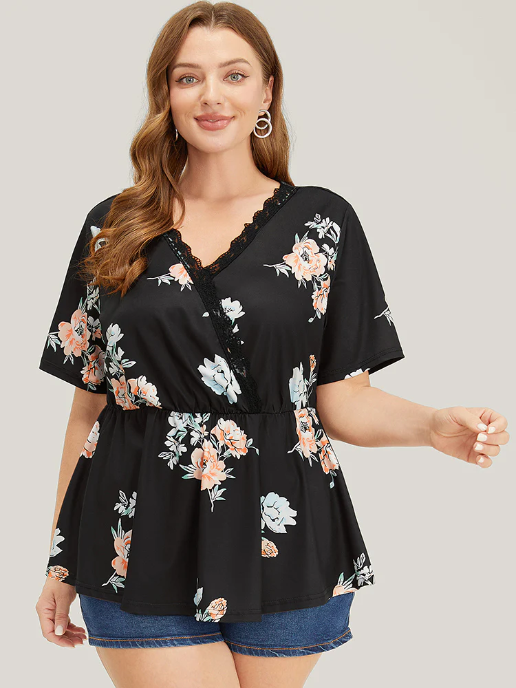 Floral Lace Trim Wrap Ruffle Hem T-shirt