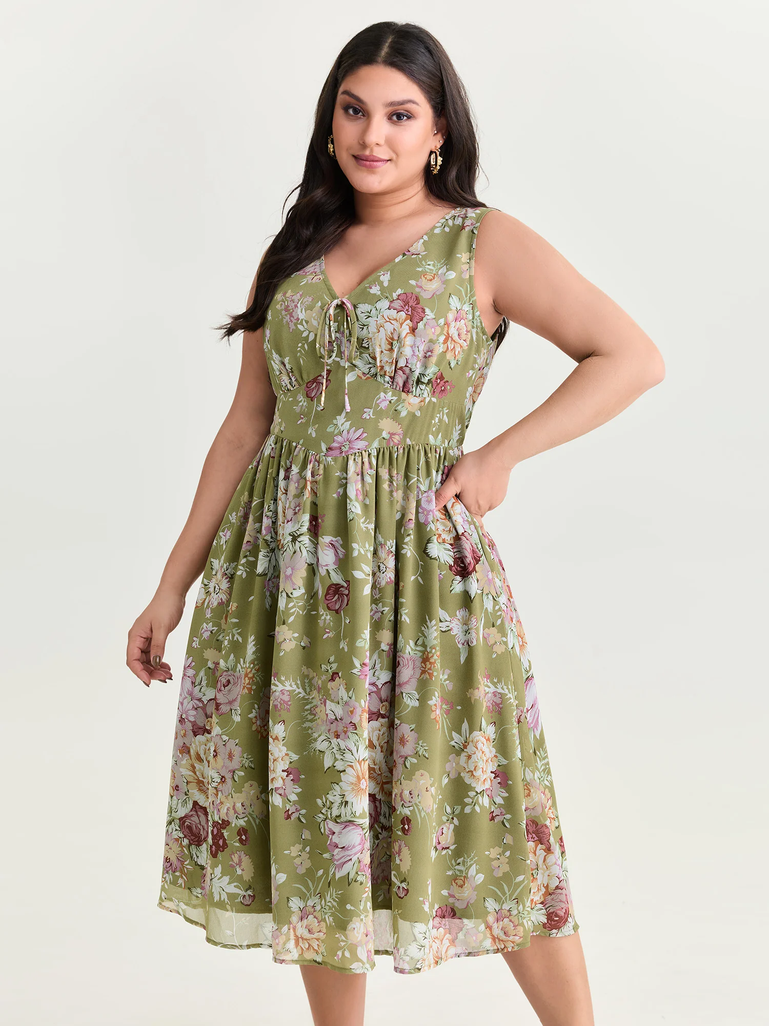 Floral Print Triangular Waist Midi Dress