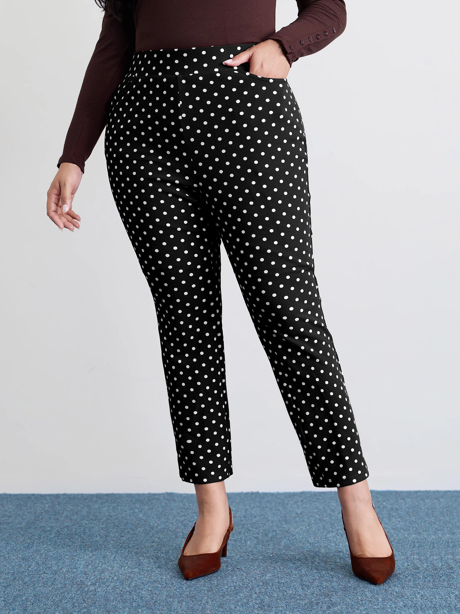 Polka Dots Skinny-Fit Pants