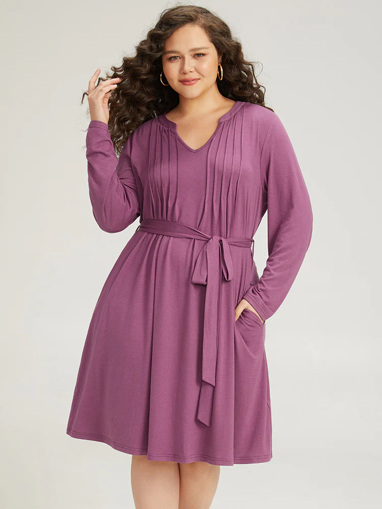 Solid Notched Pocket Pleated Belted Dress