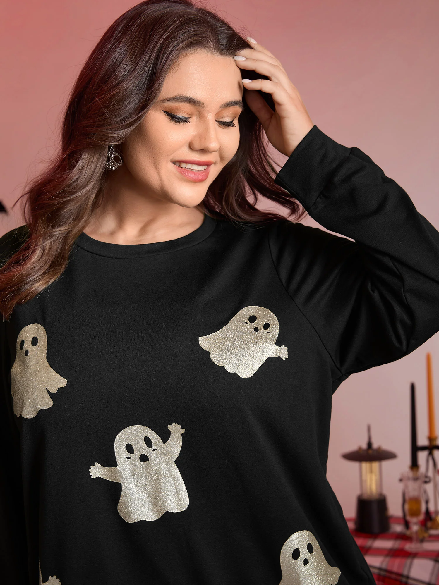 Spooky Ghost Print Solid Sweatshirt