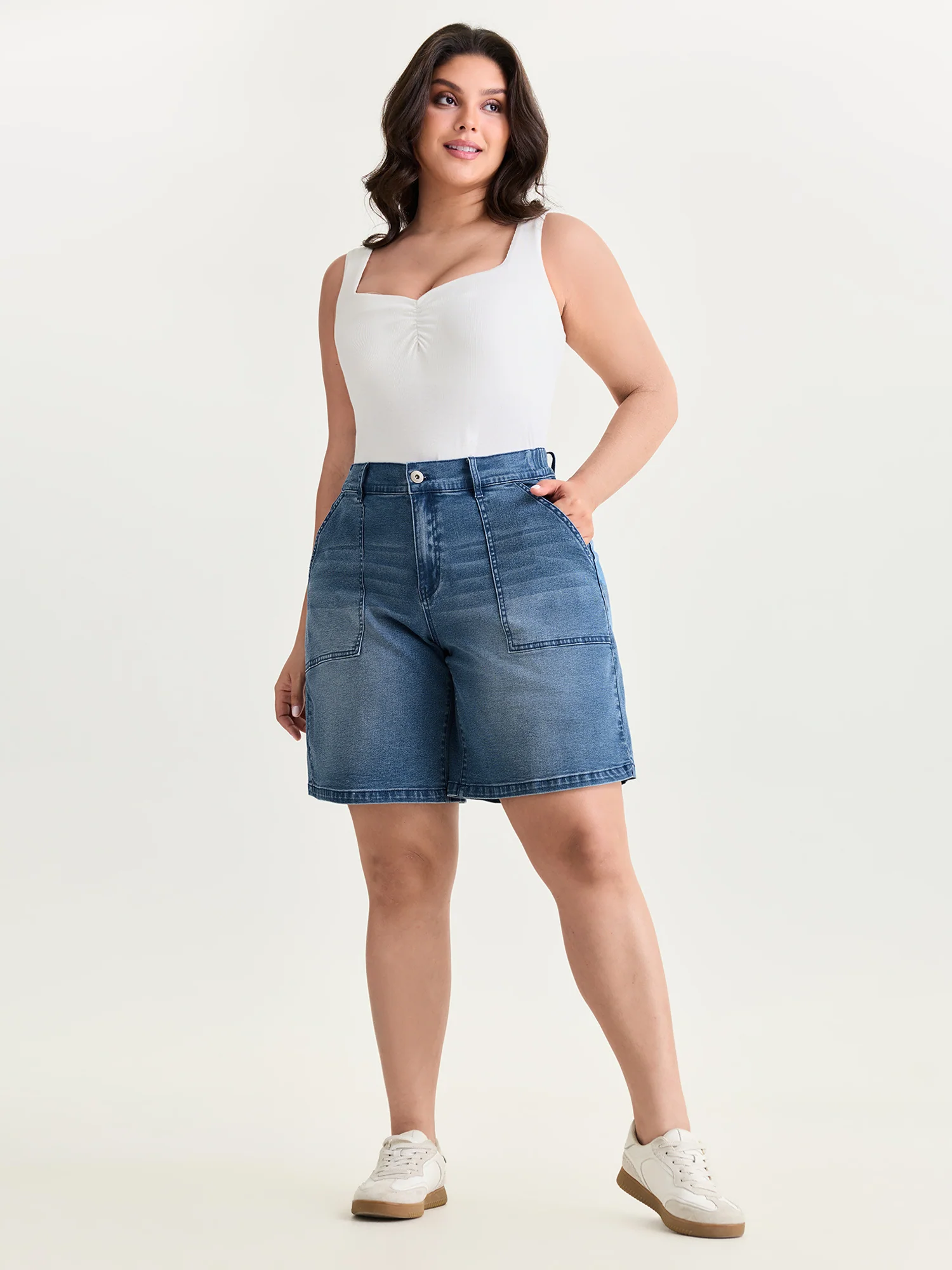 Stretchy Elastic Back Waistband Denim Shorts