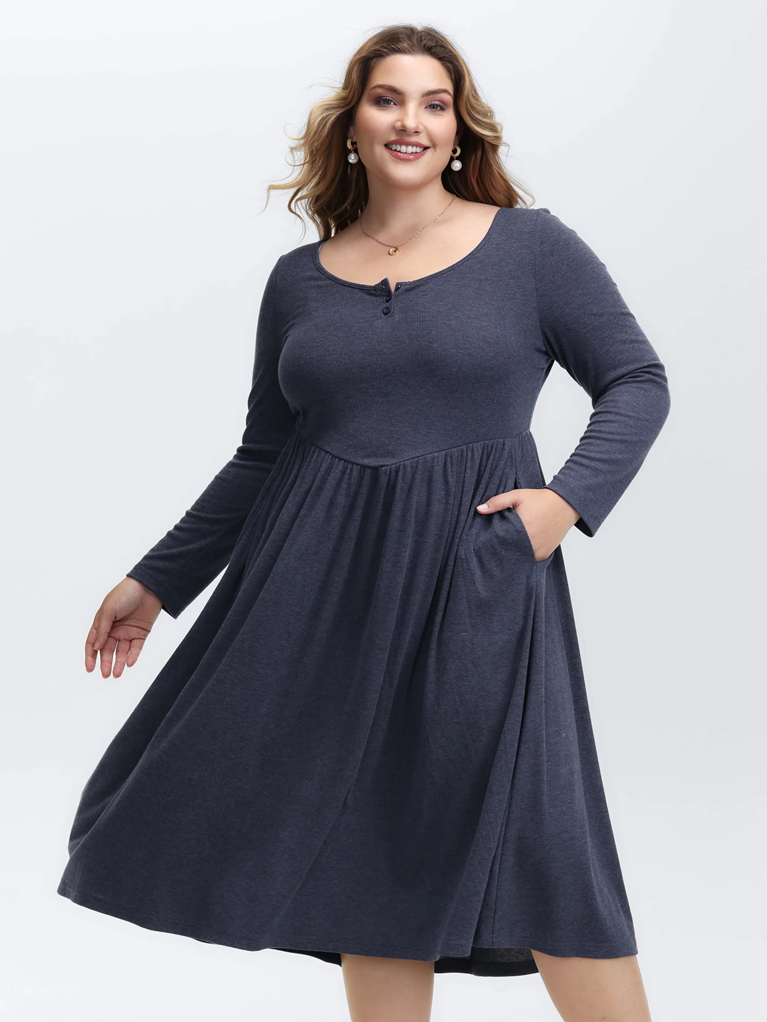Stretchy Waist Scoop Neck Knit Midi Dress