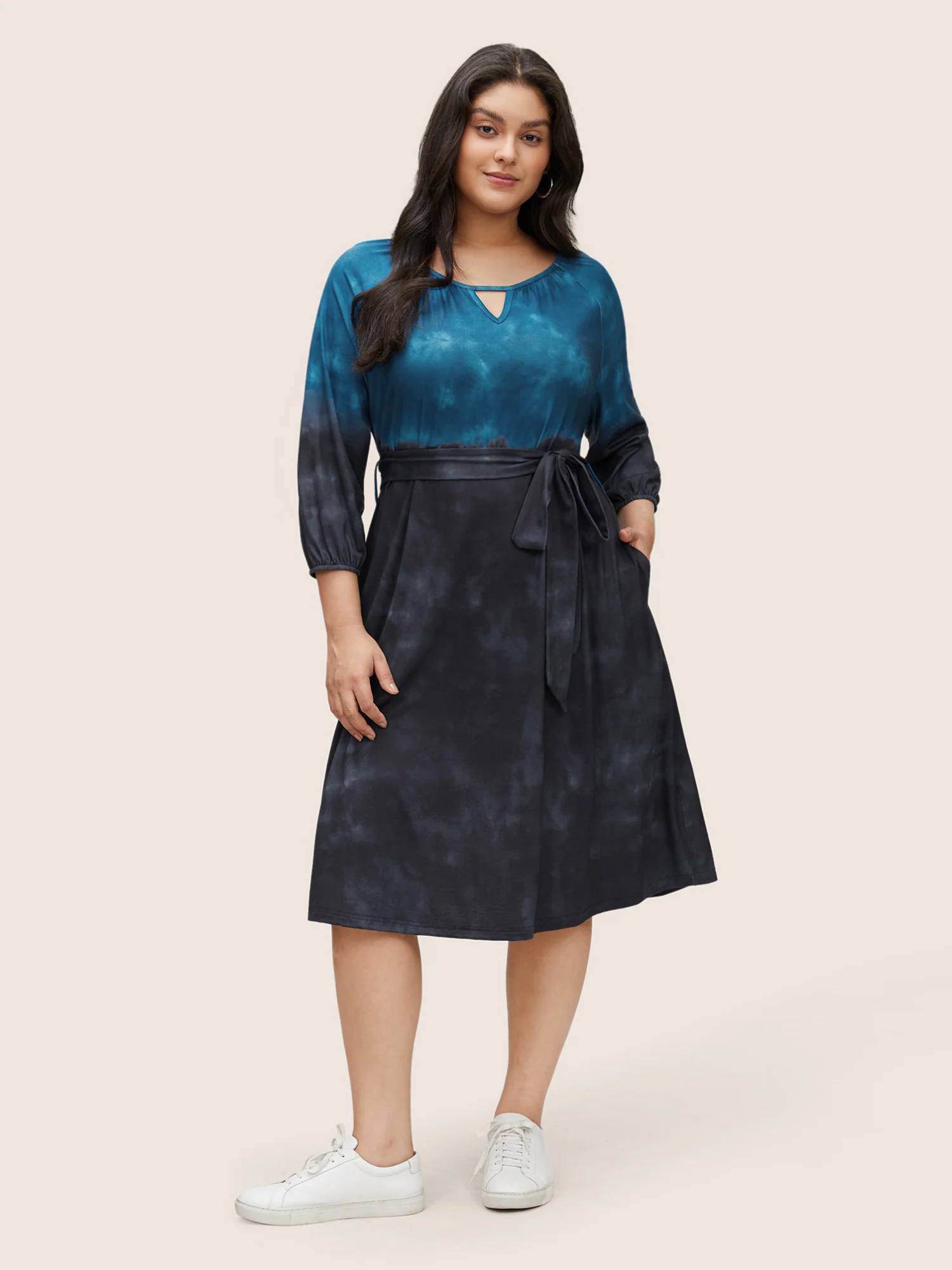 Tie Dye Cut Out Belted Elastic Cuffs Dress
