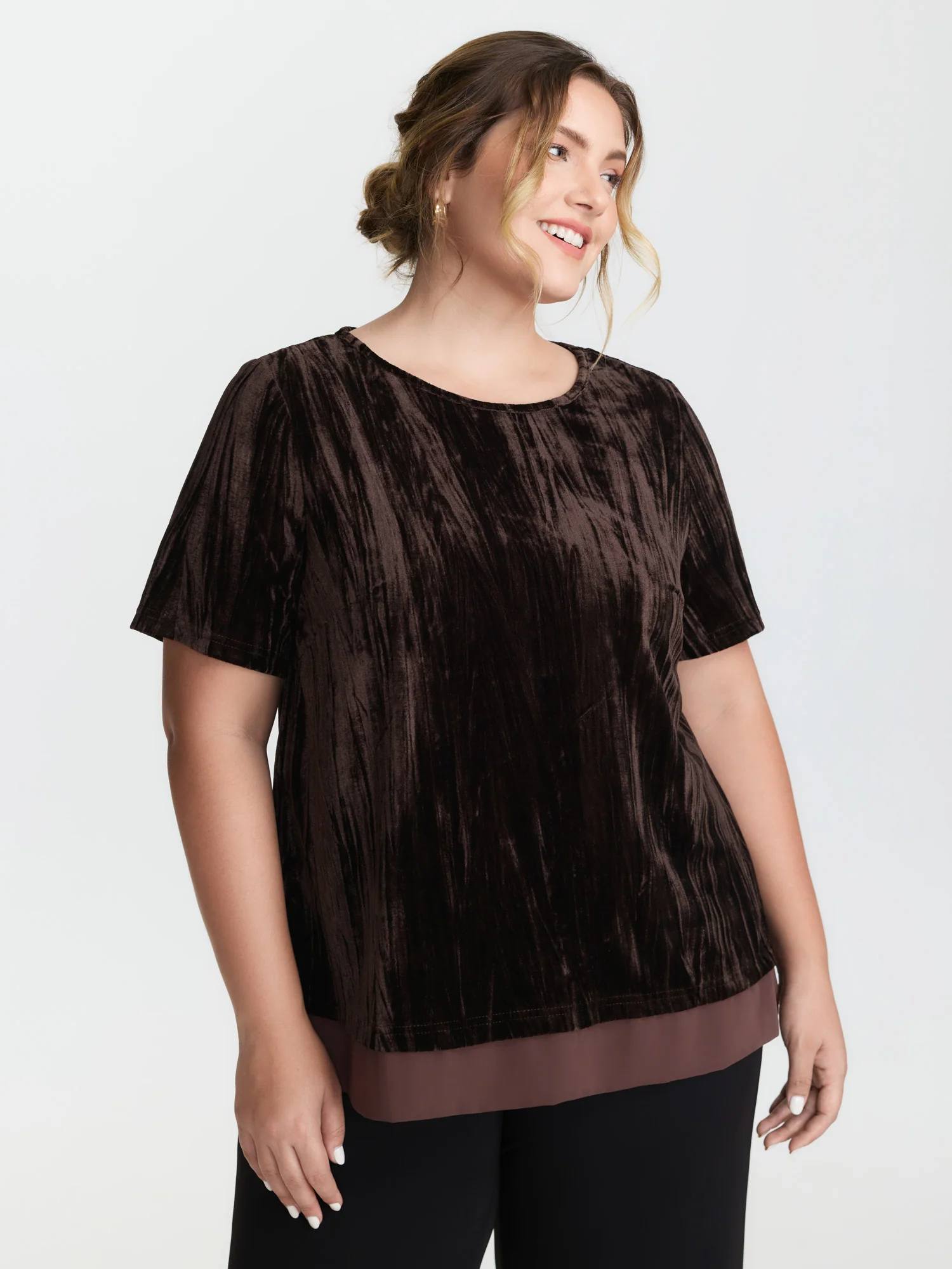Velvet Contrast Round Neck T-Shirt